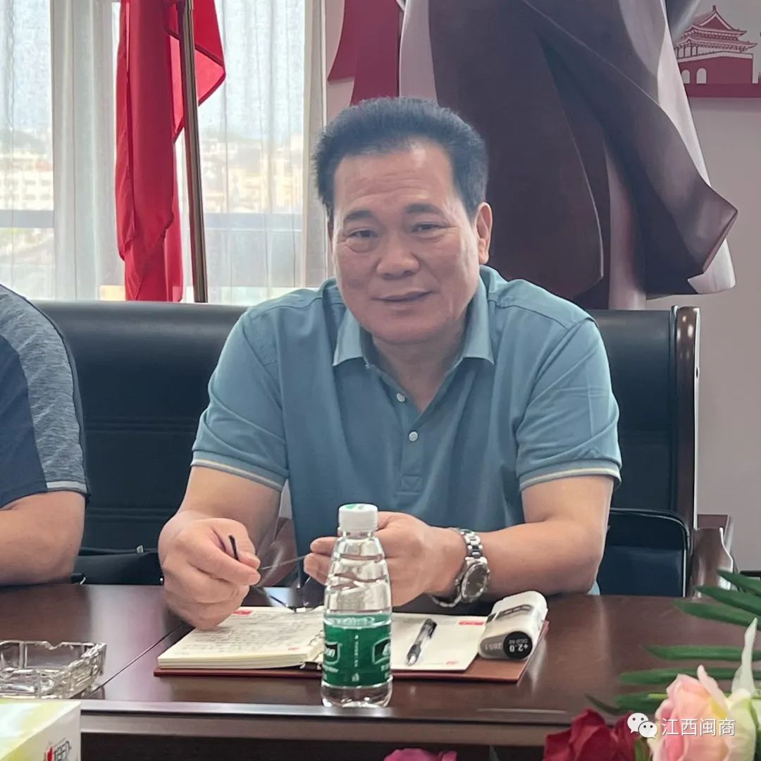 抚州景德镇商会会长人员__广东景德镇商会会长周新华