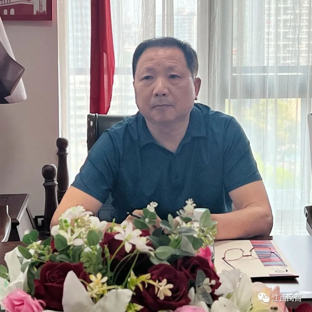 _广东景德镇商会会长周新华_抚州景德镇商会会长人员