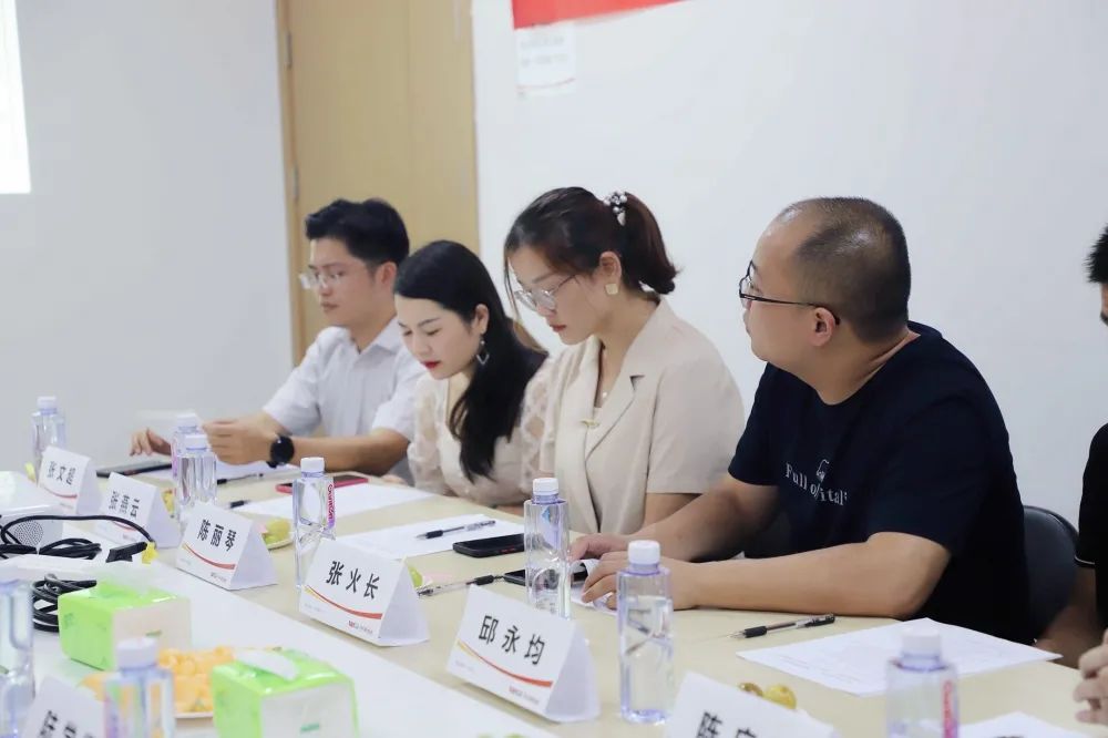 【商会动态】提高企业法商素养，增强风险防控能力——我会举办“万所联万会”法律服务活动__【商会动态】提高企业法商素养，增强风险防控能力——我会举办“万所联万会”法律服务活动