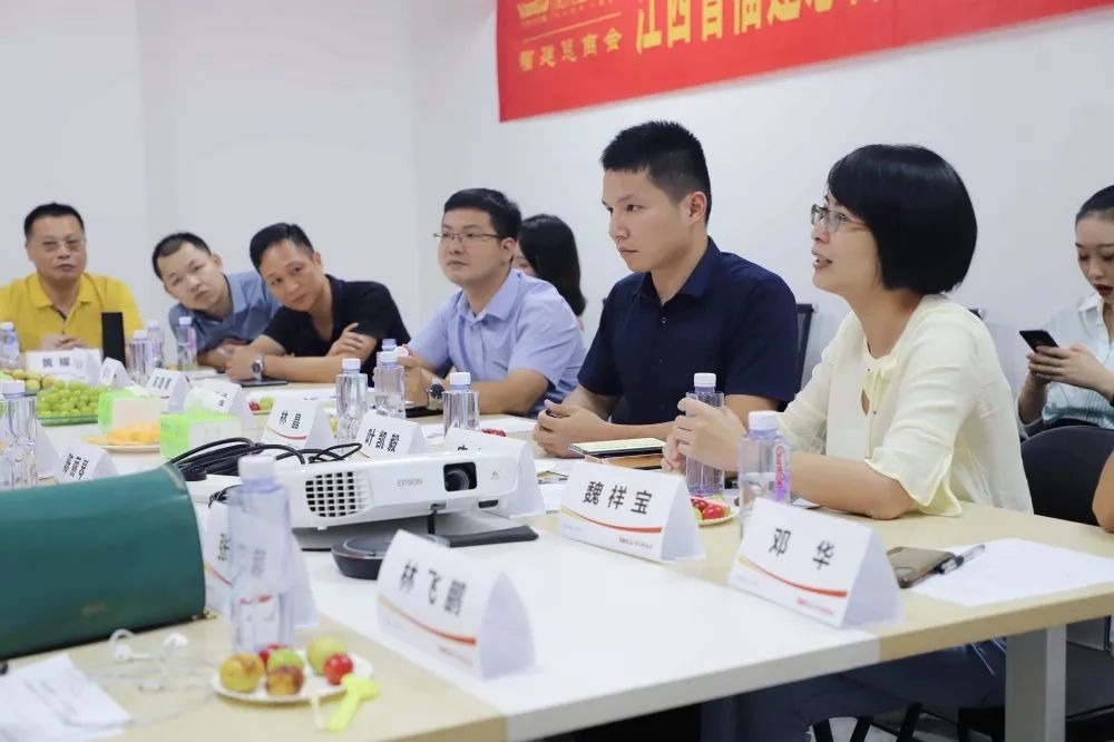 【商会动态】提高企业法商素养，增强风险防控能力——我会举办“万所联万会”法律服务活动__【商会动态】提高企业法商素养，增强风险防控能力——我会举办“万所联万会”法律服务活动